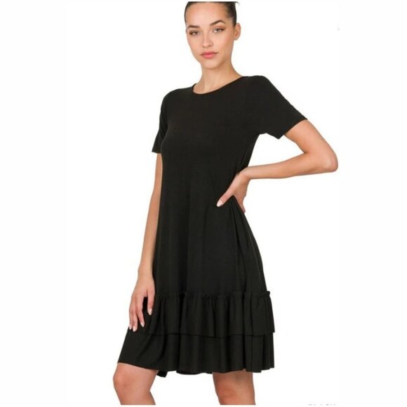 Zenana Women's Short Sleeve Round Neck Ruffle Hem Dress - L - Picture 1 of 6